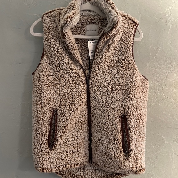 Thread & Supply Jackets & Blazers - Thread & Supply Brown Artic Teddy Bear Fleece Small Vest